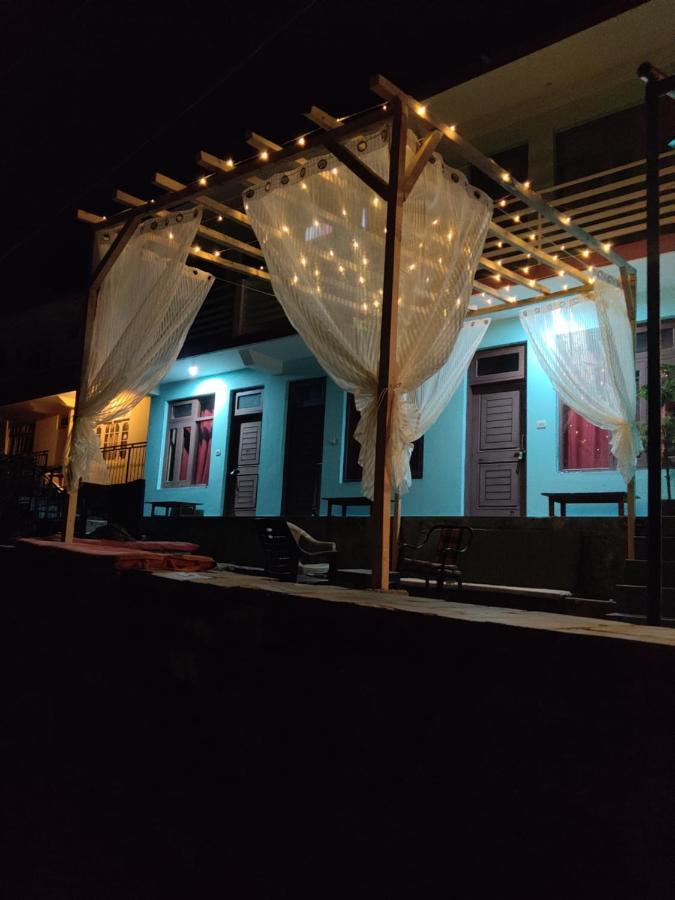 Хостел Moustache Mcleodganj Мак-Леод-Гейндж Экстерьер фото