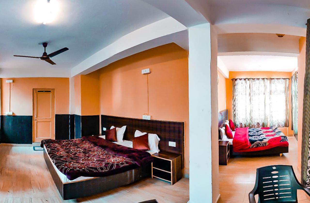 Хостел Moustache Mcleodganj Мак-Леод-Гейндж Экстерьер фото